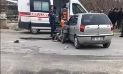 Aksaray’da Otomobil ile Motosiklet Çarpıştı: 3 Yaralı