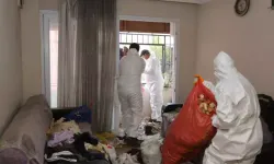 Toroslar’da Çöp Evden 8 Ton Atık Çıktı