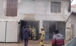 Mobilya İmalathanesinde Sobadan Çıkan Yangın Söndürüldü