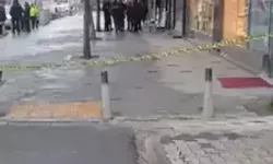 Bakırköy’de İş Merkezinin Kapısına El Bombası Bantlandı