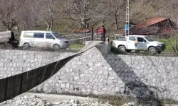 Erfelek’te Rüzgârda Asma Köprü Ters Döndü: 2 Yaralı