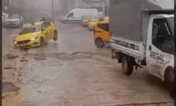 Artuklu’da Çukurlu Yollar Sürücüleri Mağdur Ediyor