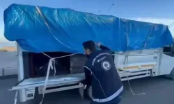 İskenderun’da Kamyonette 19 Kaçak Göçmen Yakalandı