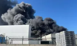 Akhisar’da Oyuncak Fabrikasında Yangın Çıktı