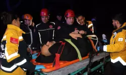 Alanya’da Kayalıklardan Düşen Kişi Kurtarıldı