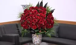 Bahçeli, Erdoğan’a 72 Gül ve Sanatsal Tablo Gönderdi