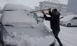 Bitlis’te Kar Kalınlığı 25 Santimetreye Ulaştı