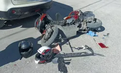 Burdur’da Otomobil ile Motosiklet Çarpıştı: 2 Yaralı