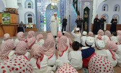 Minik Kalpler Teravihte: Erbaa’da Anlamlı Buluşma