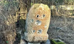 Muğla’da 200 Yıllık ‘Delik Dede’ Adak Taşı Kayboldu