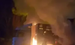 Horasan’da Pamuk Yüklü TIR’da Yangın