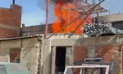 Eskişehir’de Mobilya Deposunda Yangın Çıktı