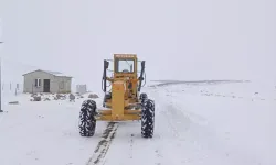 Van’da Kapanan 157 Yerleşim Yerinin Yolu Açıldı