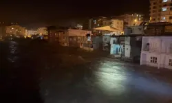 Siirt’te Bitlis Çayı Taştı, Riskli Binalar Tahliye Edildi