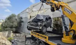 Alanya’da Muz Serasına Uçan Otomobilde 1 Ölü, 1 Yaralı
