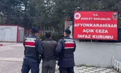 Afyonkarahisar’da Jandarma 46 Kişiyi Yakaladı, 14 Tutuklandı