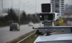 Trafikte "Tolerans" Dönemi Bitti: Hız Sınırını 6 km/s Aşan Yandı!