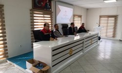 Tokat’ta Veteriner Hekimler Dijitalleşiyor: ATS ve E-Reçete Eğitimi Verildi.