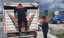 Yeşilyurt’ta Hayvan Hareketlerine Sıkı Takip: Yol Denetimleri Aralıksız Sürüyor!