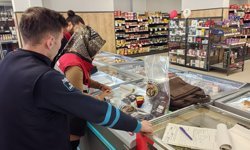 Turhal’da Gıda Güvenliği İçin Sıkı Takip: Numune Alımları Devam Ediyor
