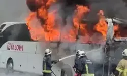 Yalova’da Yolcu Otobüsü Yandı, Yolcular Tahliye Edildi