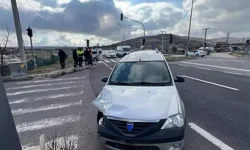 Ürgüp Yolunda İki Hafif Ticari Araç Çarpıştı: 2 Yaralı