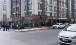 Restorana Silahlı Saldırı: Şüpheliler Kaçtı, Yaralı Yok