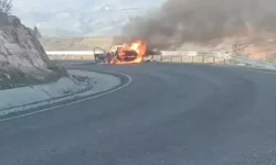 Siirt’te Seyir Halindeki Otomobil Yandı