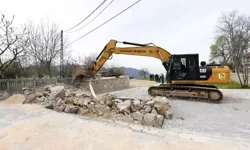 Bursa’da Sit Alanında Kaçak Duvar Yıkıldı