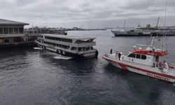 Kadıköy İskelesi’nde Yolcu Teknesinde Yangın Paniği