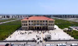 Diyarbakır’da Yeni Okulda 23 Nisan Coşkusu