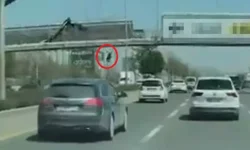 Üst Geçitten Düşen İşçi Otomobil Çarpmasıyla Öldü