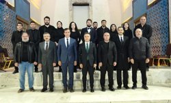 Gökmedrese’de Müzik Ziyafeti: Nihâvend Makamı Sanatseverleri Büyüledi