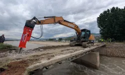 Tokat’ta Taşkın Alarmı: Sanayi Bölgesindeki Köprü Kontrollü Yıkılıyor!