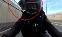 Mardin’de Motosiklet Sürerken Kaskına Güvercin Çarptı