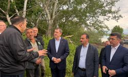 Milletvekilleri Arslan ve Aldemir, Erbaa'daki Sel Bölgesinde İncelemelerde Bulundu