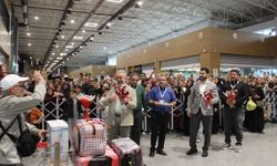 Tokatlı Hacılar Dualarla Karşılandı: 35 Günlük Kutsal Yolculuk Sona Erdi