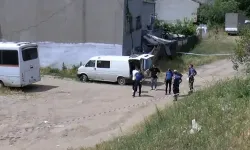 Bağcılar'da Arsada Oyun Oynayan Çocuklar Araçta Ceset Buldu