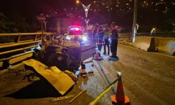 Feci Kaza: Takla Atan Otomobilden Fırlayan Sürücü Ağır Yaralandı