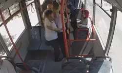 Otobüste Fenalaşan Yolcusunu Güzergahını Değiştirip Hastaneye Yetiştirdi