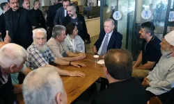 Cumhurbaşkanı Erdoğan Beyoğlu’nda Vatandaşlarla Buluştu