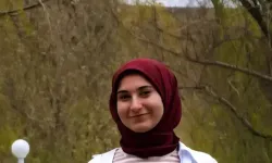 Evinde Ölü Olarak Bulundu