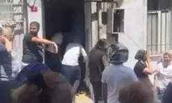 Eski Eşinin İlişki Yaşadığını Öne Sürdüğü Kişiyi Silahla Vurdu; Yakalandı