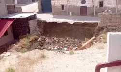 Yeşilhisar'da Müstakil Ev Çöktü