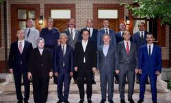 Vali Köklü’den Görev Yeri Değişen Mülki İdare Amirlerine Veda Yemeği