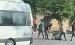 Trafikte Tartıştıkları Kişiyi Sopayla Dövdüler: 4 Gözaltı