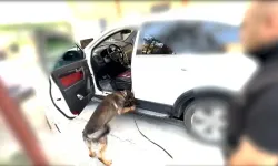 Otomobile Zulalanmış Uyuşturucuyu ‘Mailo’ Buldu