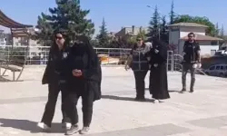 Altınlarla Kaçmaya Çalışan Gelin Ve İş Birlikçisi Yakalandı