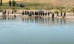 Kızılırmak’ta Çocuklar, Çamaşır Yıkarken Akıntıya Kapıldı: 1 Ölü, 1 Kayıp