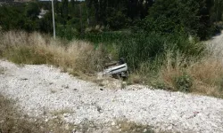 2 Kardeş Cenazeye Gelirken Kazada Yaralandı